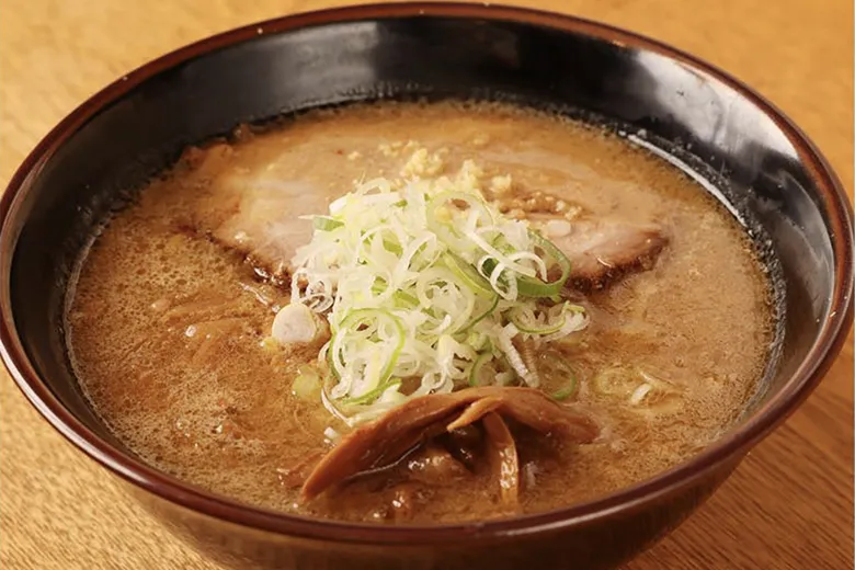 麺と海の幸